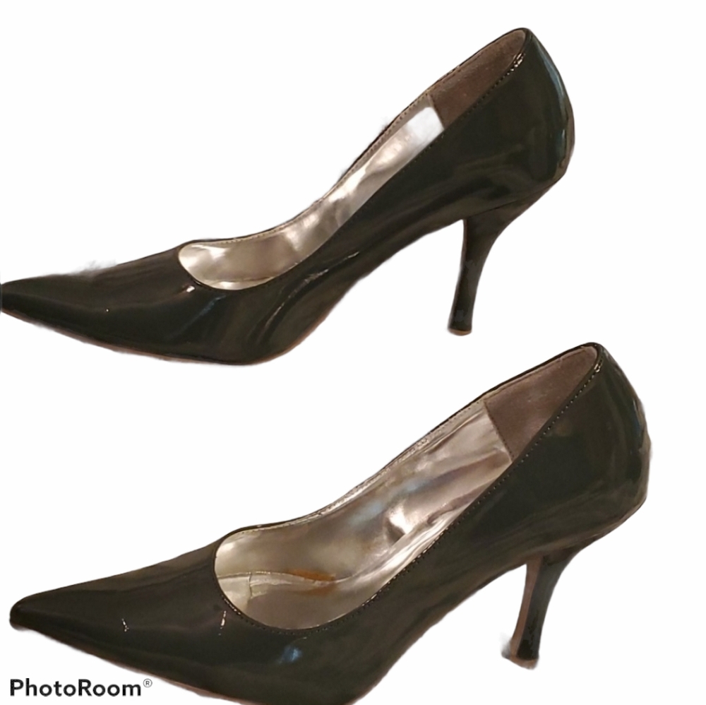 Pulse Gray Heels Sz 9 *Like New*